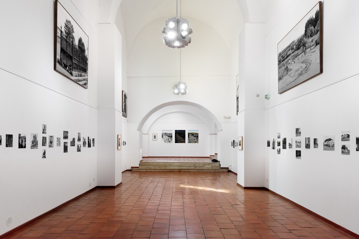 Grass Grows, Lumière d’encre, La Capelleta, Le mois de la photographie / centre d'art Lumière d'Encre, Céret, 2024